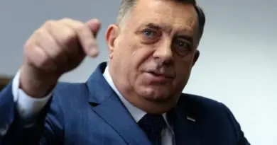 Dodik otkio da neće otkupiti zatvorsku kaznu: Ne dam ni fening za to, a u ‘njihove zatvore’…