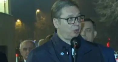 Vučić u Banjoj Luci: “Ovo je dan u kojem je napadnuta RS, Dodiku sam vidio suzu u oku”